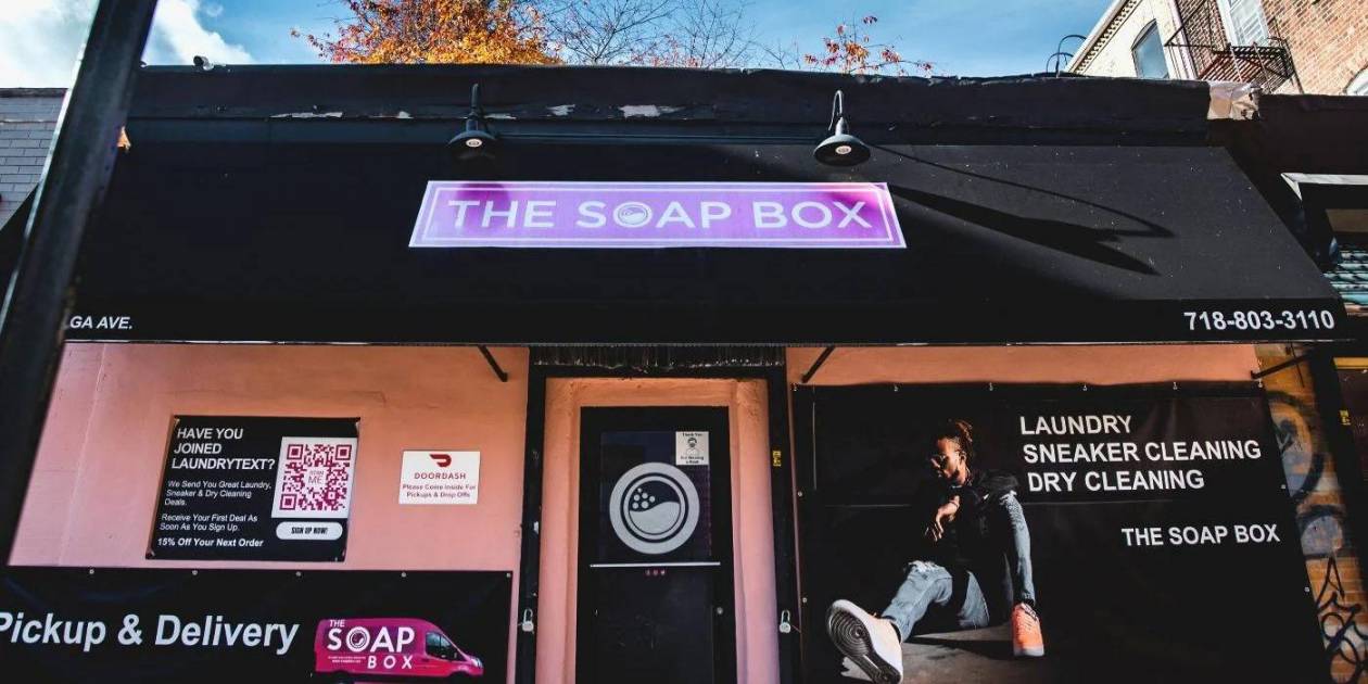 How to Run a Laundromat: 5 Ways to Structure Your Laundry Business